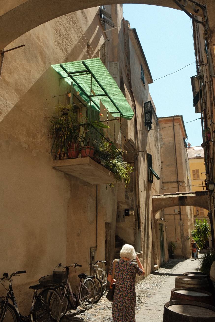 Caruggio · Vieille dame