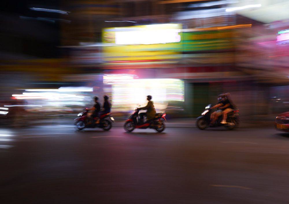 Motos · Néons